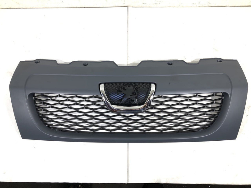 Решетка радиатора PEUGEOT Boxer 06-14